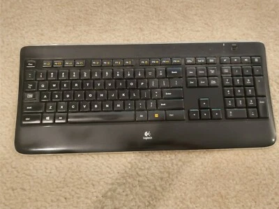 Logitech K800 Individual Replacement Keys with Clips - Image 1 of 2