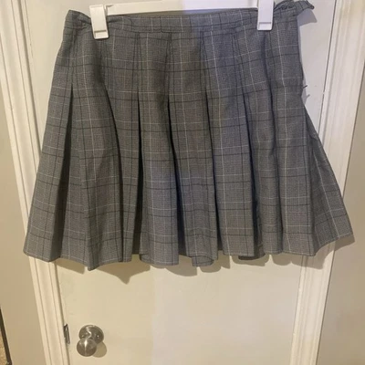 Saia plissada xadrez Dennis School, cinza. Tamanho J13. Excelente estado - Imagem 1 de 4