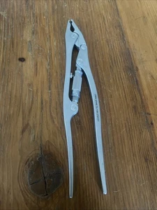 Omni Spine TL1120 2765101 Surgical Orthopedic 5.5mm Rod Holding Pliers Spinal - Picture 1 of 9