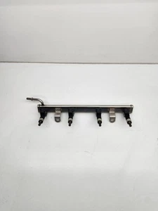 2011-2014 Chrysler 200 2.4L Fuel Rail And Injectors OEM 11 12 13 14 - Picture 1 of 6