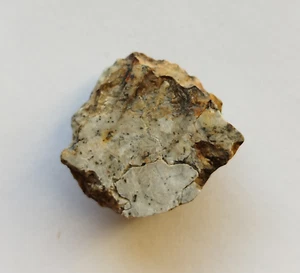 NEW Djoua 001 Meteorite achondrite enstatite aubrite end 8.8 g - Picture 1 of 3