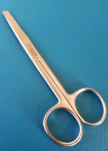 FIRST AID SURGICAL DRESSING SCISSORS 14.5CM SHARP/BLUNT - Picture 1 of 4