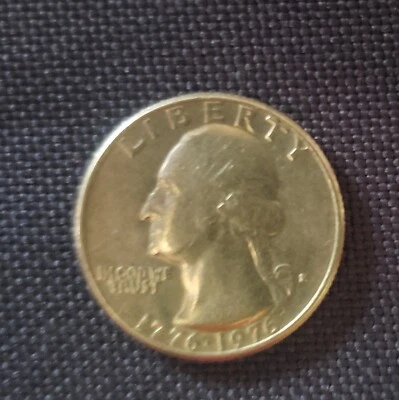 Rare Bicentennial Quarter  Denver Mint Fill D With Multiple Errors   - Image 1 of 4