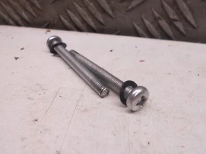 Tronçonneuse Dynamac (EMAK) DY35 - 2 vis de fixation du carburateur - Picture 1 of 1