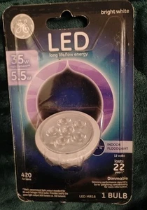 GE 45638 LED Bright White Indoor Floodlight - Picture 1 of 2