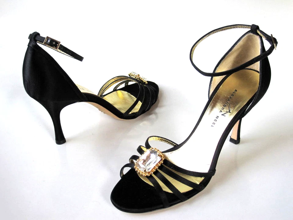 ALEXANDRA NEEL black satin JEWELED sandals heels shoes $595 dressy Foto 1 de 1
