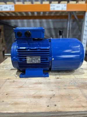 AMTECS (BRAKE MOTOR) 4KW - 112 FRAME - 2 POLE- 3PHASE - B3 FOOT MOUNT - Image 1 of 3