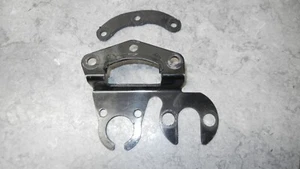 1978 KAWASAKI KE100 KE 100 SPEEDOMETER GAUGE MOUNT BRACKET 25008-041 - Picture 1 of 3