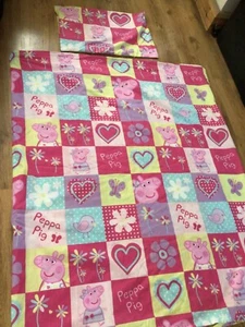 peppa pig toddler/cot bedding freshly laundered - Picture 1 of 3