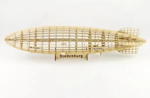 Zeppelin LZ 129 Hindenburg Holzbaukasten Standmodell - Bild 1 von 13