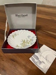 Plato Flor Azul Haviland Limoges MARGAUX Festoneado 5" Dorado Vintage Caja Original - Imagen 1 de 7