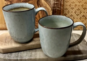(2) Laurie Gates MIRANDA TURQUOISE Mugs Cups Gorgeous Set of 2 HTF - Picture 1 of 16