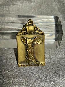 MEDALLA DE BELLAS ACTIVIDADES VINTAGE - FORMA FEMENINA ALADA - Imagen 1 de 3