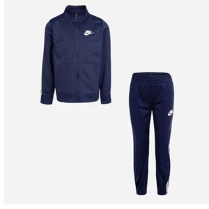 NIKE NSW LOGO TRAININGSANZUG SET Trainingsanzüge Multi in Größe 5 Jacke und Hose, Pullover - Bild 1 von 7