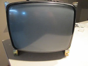 OMNI-VISION 10" MONITOR_LP1224FN9-LA ** MAZAK** *USED* - Picture 1 of 5