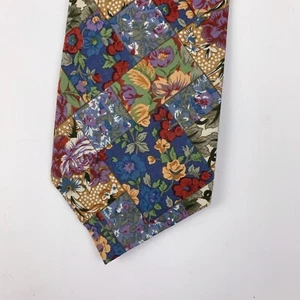 Vintage American Eagle Outfitters Floral Cotton Made in USA Tie 56 x 3.75" - Picture 1 of 7