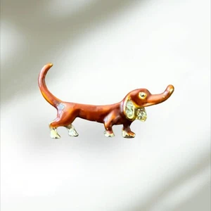 Vintage Dachshund Brooch Pin Rhinestone Brown Weiner Dog Goldtone Enamel Weenie - Picture 1 of 8
