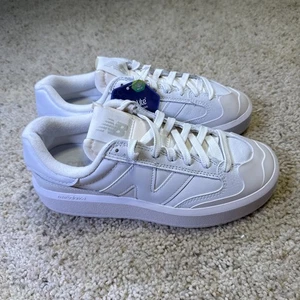 NIB NEW BALANCE CT302LA WHITE LOW TOP TRAINING TENNIS LACE SHOES M 7 W 8.5  - Picture 1 of 10