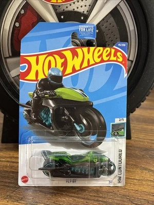 2022 HOT WHEELS GREEN FLY-BY 2/5 CONTOURED SERIES 45/250 - Image 1 of 2