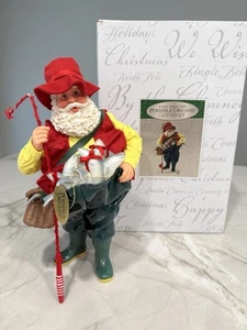 Possible Dreams Clothtique Babbo Natale Fish' n Pants Dept 56 statuina vacanze 2010 - Foto 1 di 4