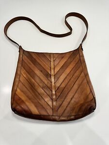 Joanna’s Favorite Leather Crossbody Magnolia Bag By Raven + Lily