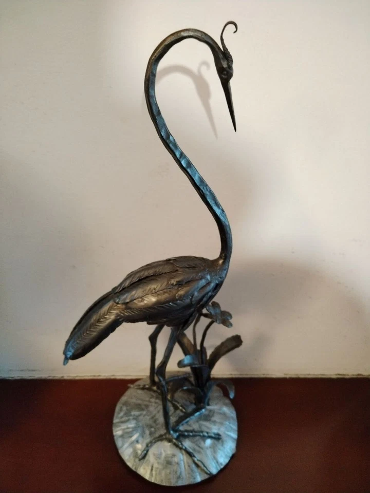 arte antiquariato complementi di arredo. Scultura Airone artdeco ferro battuto  - Immagine 1 di 4