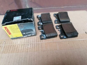 1 Satz Bremssteine  Bremsbelänge Bosch BP764 -- 0 986 490 260 Mercedes 201 124 - Picture 1 of 2