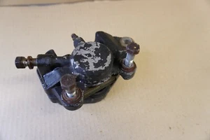 Pinza de freno trasera Suzuki GS1000 S GS 1000 1979 necesitará reconstrucción dañada - Imagen 1 de 9