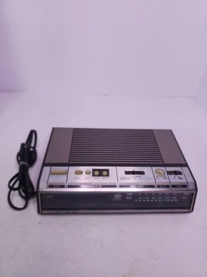 GE 7-4646A AM/FM Digital Clock Radio w Blue LCD Display *Tested Vintage - Image 1 of 4