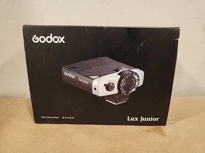 Godox Lux Junior GN12 6000K Retro Camera Flash Speedlite for Digital/Film Camera - Image 1 of 4