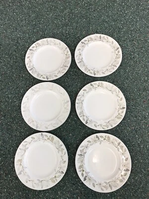 Juego de 6 platos de ensalada Wedgwood Beaconsfield Bone China patrón de hojas florales blancas Foto 1 de 4