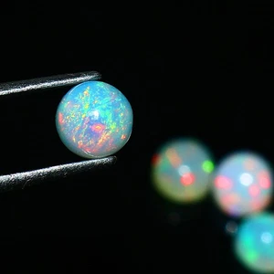 Piedra preciosa suelta cabujón redondo etíope OPAL 6x6x4 mm 2,90 Cts Welo Fire Pes 4 - Imagen 1 de 3