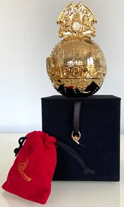 QUEEN ORB Gift Box🎸Queen Necklace + USB with 15 Albums, Booklets & Photos🎤RARE - Picture 1 of 24