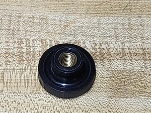 Delta Rockwell 14" Bandsägeblatt Abdeckung Knopf - Bild 1 von 6