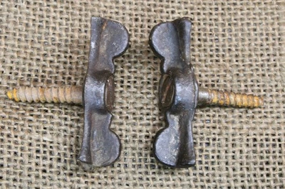 2 travas de botão de geleia antiga 1 3/4” gravata borboleta vintage 1800’s - Imagem 1 de 4