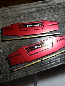 G. Skill Ripjaws v Series DDR4 RAM (4x2GB) Intel XMP - Picture 1 of 1