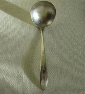 COMMUNITY SILVERPLATE LADLE GRAVY SAUCE GROSVENOR 1921 Oneida 6 7/8" - Picture 1 of 6