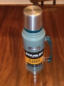 Stanley Legendary Classic Vacuum Bottle Thermos 1.1 qt 1L Stainless Steel New - Picture 1 of 2