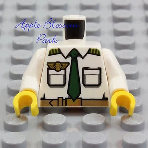 NUEVO Lego Hombre PILOTO MINIFIGURA TORSO - Camisa Blanca con Bolsillos Corbata Verde y Alas Doradas - Imagen 1 de 3