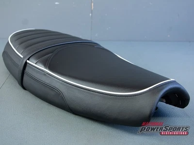 2016 - 2022 GENUINE TRIUMPH BONNEVILLE T100 T120 OEM TWO UP SEAT Foto 1 de 4