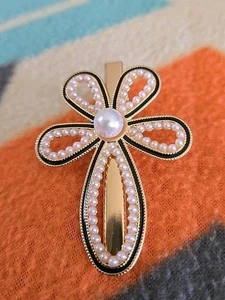 NOS Gold Tone Faux Pearl/Rhinestone Hair Clip Flower 2.25” NIP - Bild 1 von 3