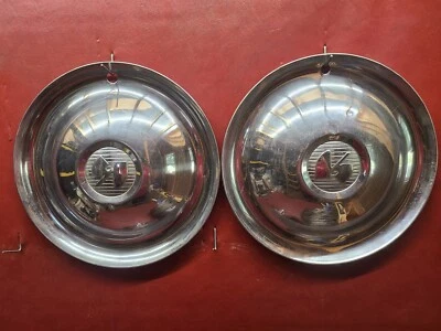"Par de tapacubos Henry J 1951-1954 Kaiser Frazer Manhattan 15"" tapa central vintage" Foto 1 de 4