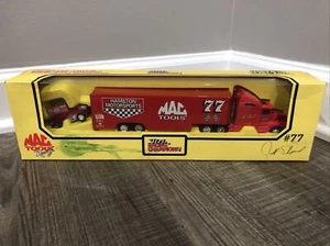 World of Outlaws #77 Hamilton Motorsports Mac Tools TEAM TRANSPORT 1/64 - Picture 1 of 5