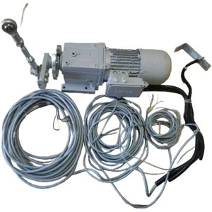 Lenze GST05-2M VBR 071C42 1624 MDEMABR71-42COU BRAKE 24V DC20W 4NM GetriebemotoR - Bild 1 von 22