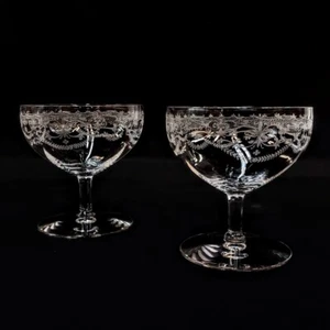 Bicchieri da vino eleganti 2 cristalli ago inciso Fleur De Lis steli bevande fantasia - Foto 1 di 8
