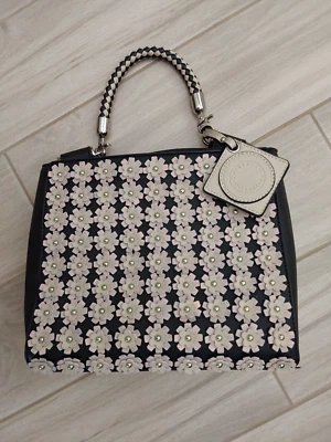 Catherine Malandrino NWOT Black/Beige Crossbody Satchel Tote.    Size 8.5x10 - Image 1 of 4