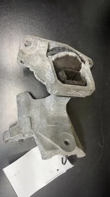 ✅ 2019 ОРИГИНАЛЬНОЕ КРЕПЛЕНИЕ РАМЫ ДВИГАТЕЛЯ NISSAN SENTRA - Изображение 1 из 4