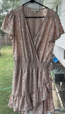 Nuevo con etiquetas Vestido Michael Kors Estampado Floral Imitación Envoltura Beige Para Mujer Talla P/L C6 Foto 1 de 3