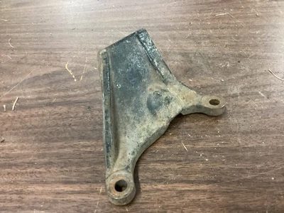 Used Original 1966-74 Corvette 427 454 AC Compressor Rear Bracket 3894364 67 69 - Image 1 of 4