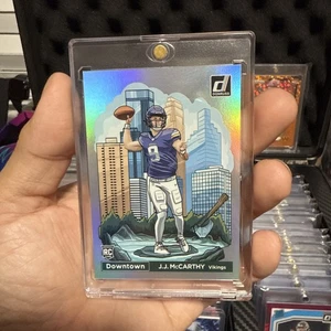2024 Panini Donruss Downtown! J.J. McCarthy #11 (RC) - Bild 1 von 2